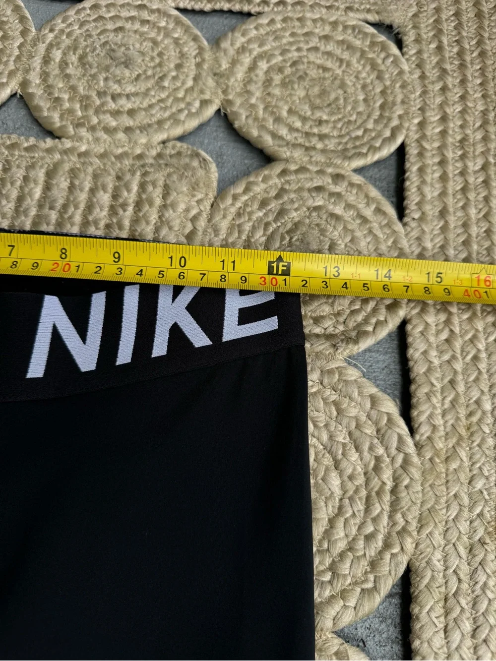 Nike Pro Black Dri-Fit Leggings Mesh Panels Wide Waistband M